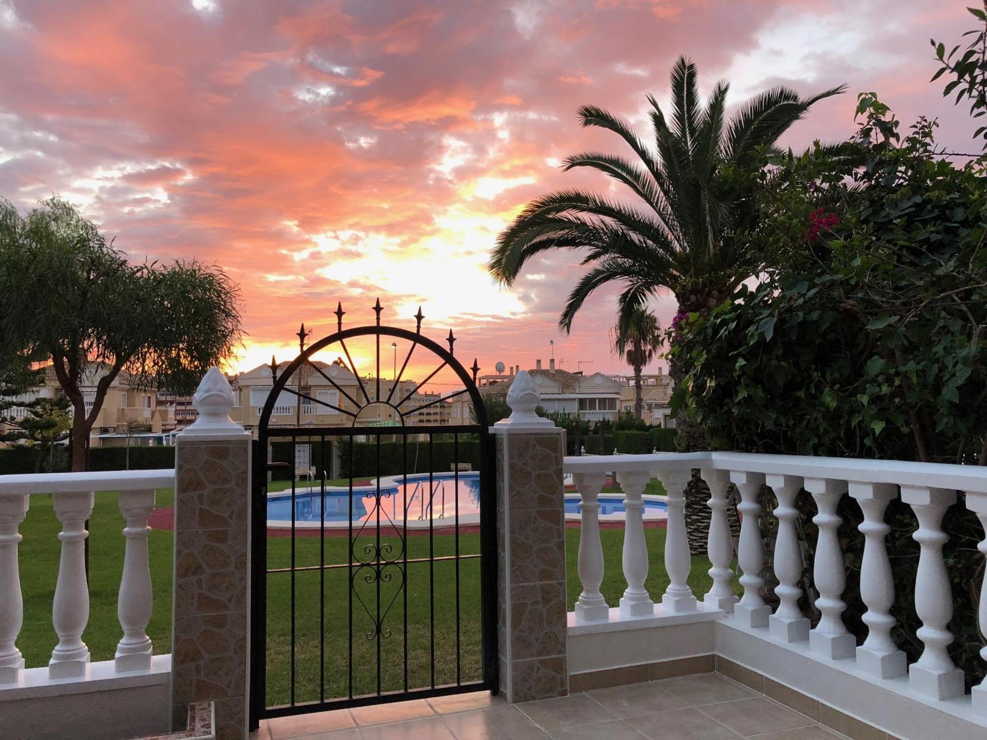 Bungalow Torrevieja Argonautas Bagian luar foto